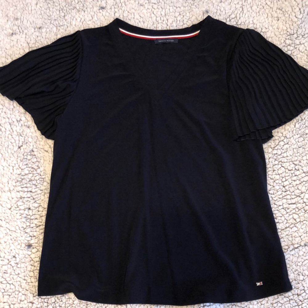Blue top with raffle short sleeve M